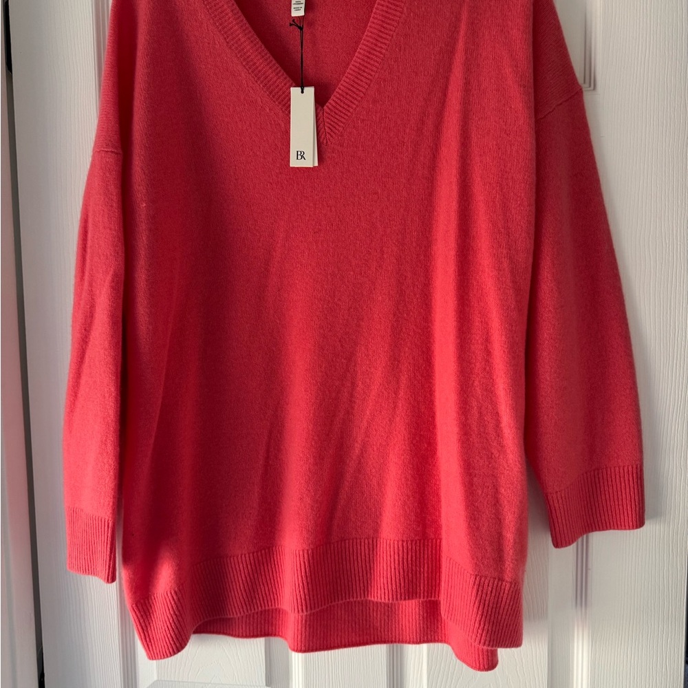 NWT Banana Republic Women's V-Neck Cashmere Sweater - Coral
